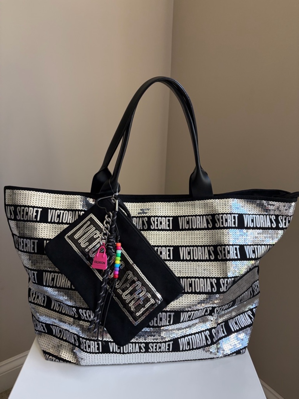 Victoria's Secret Large Sequin Tote & Pouch | New